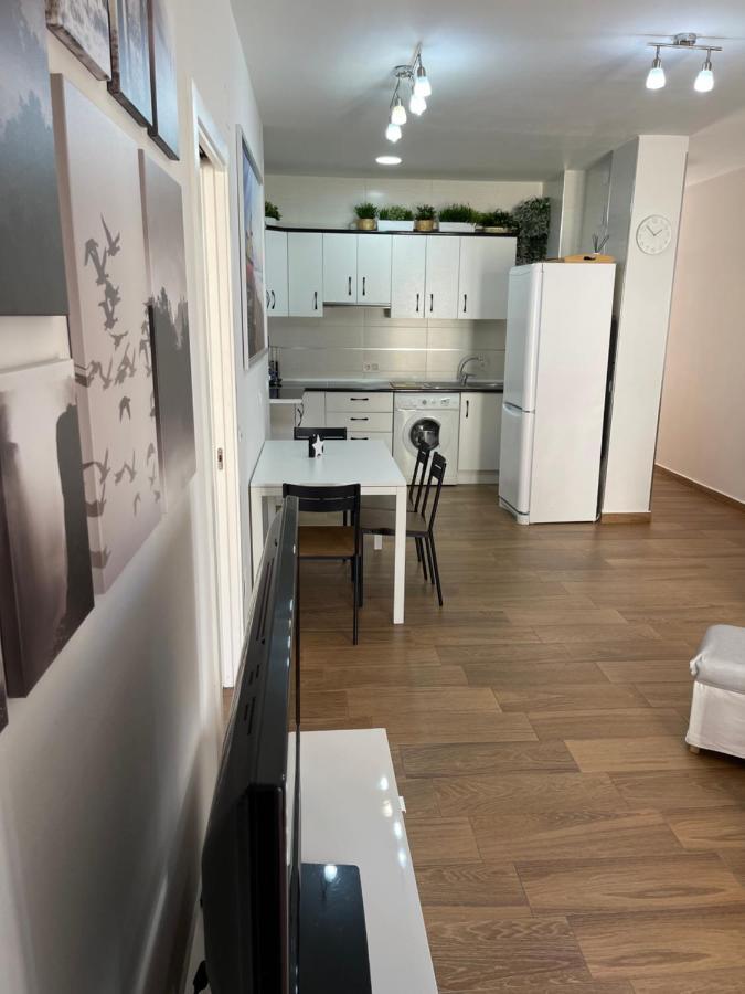 Triana Apartment Торемолинос Екстериор снимка